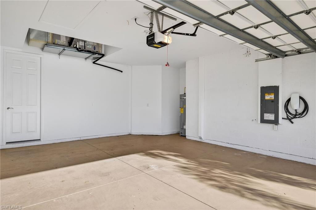 CORAL HARBOR - Residential Lease