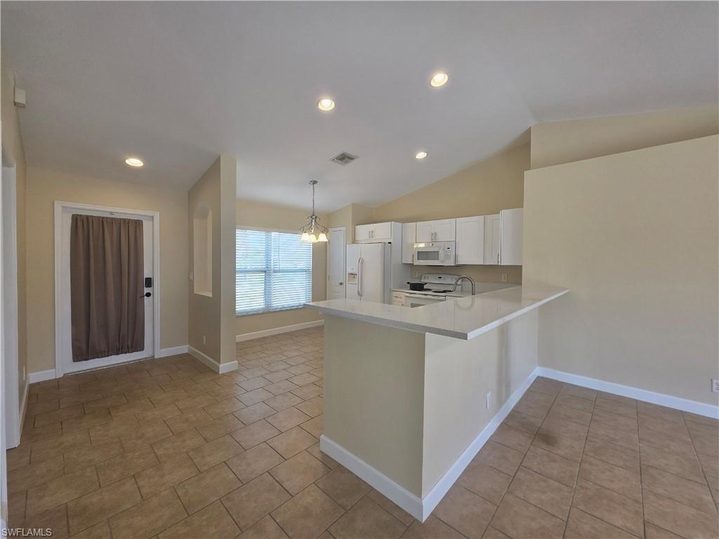 CAPE CORAL - Residential Lease