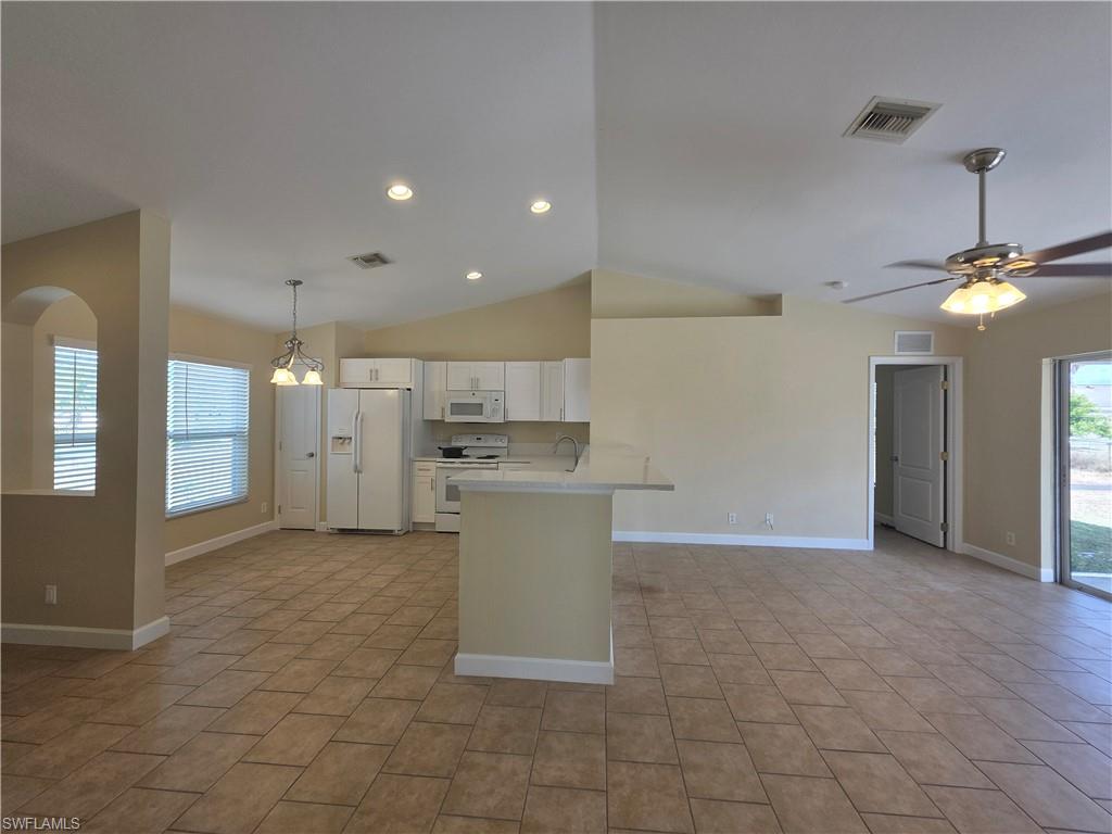 CAPE CORAL - Residential Lease
