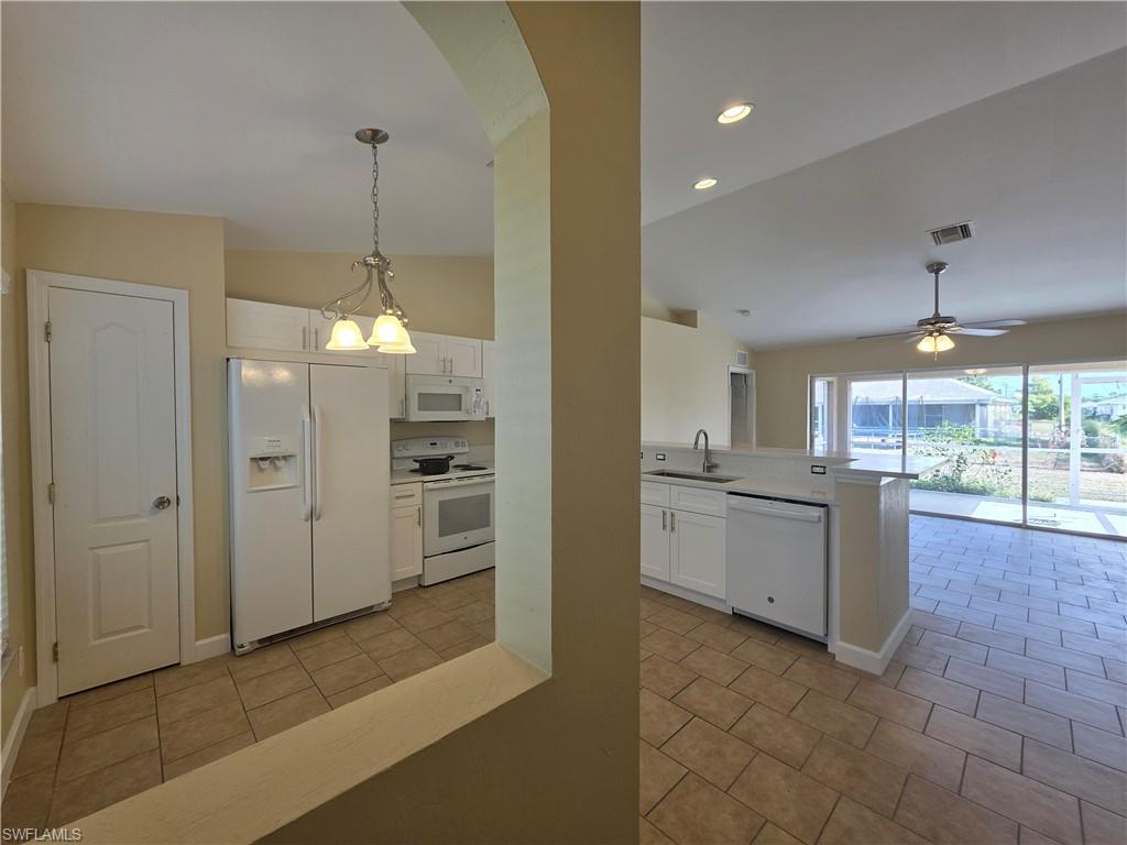 CAPE CORAL - Residential Lease