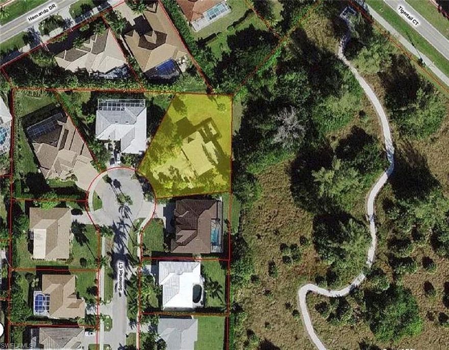 How do they say? LOCATION LOCATION LOCATION... 
This property is located in one of the most sought-after locations in Marco Island. DO NOT miss the chance of this oversized, Cul-De-Sac property in Tigertail Beach, adjacent to the Nature Preserve Eagle Sanctuary, which offers the unique opportunity for a very special project in this private and peaceful corner of paradise.