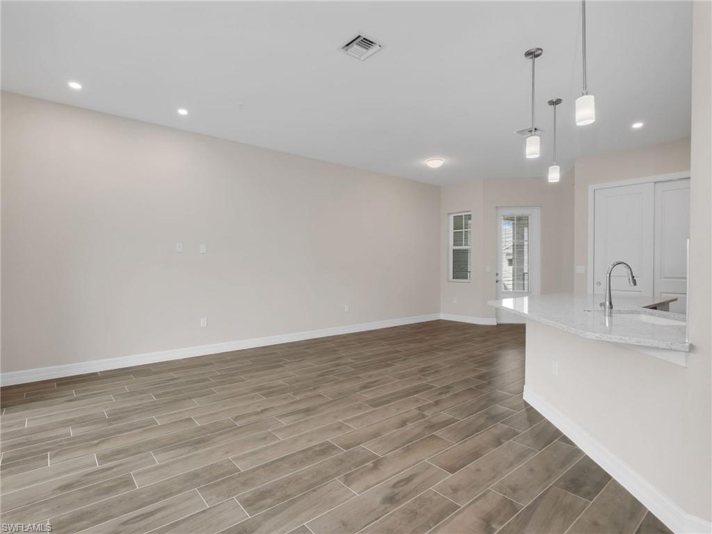 ANTILLES - Residential Lease