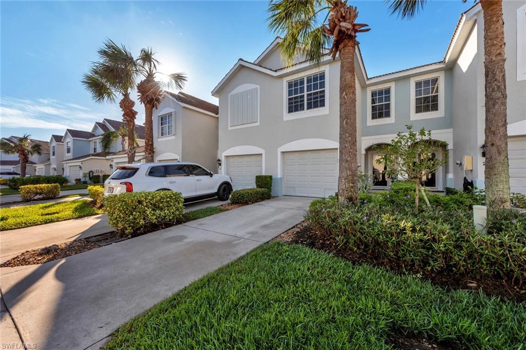 LAKEWOOD VILLAGE - Residential