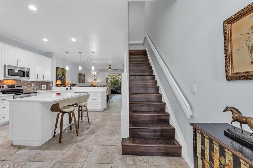 LAKEWOOD VILLAGE - Residential