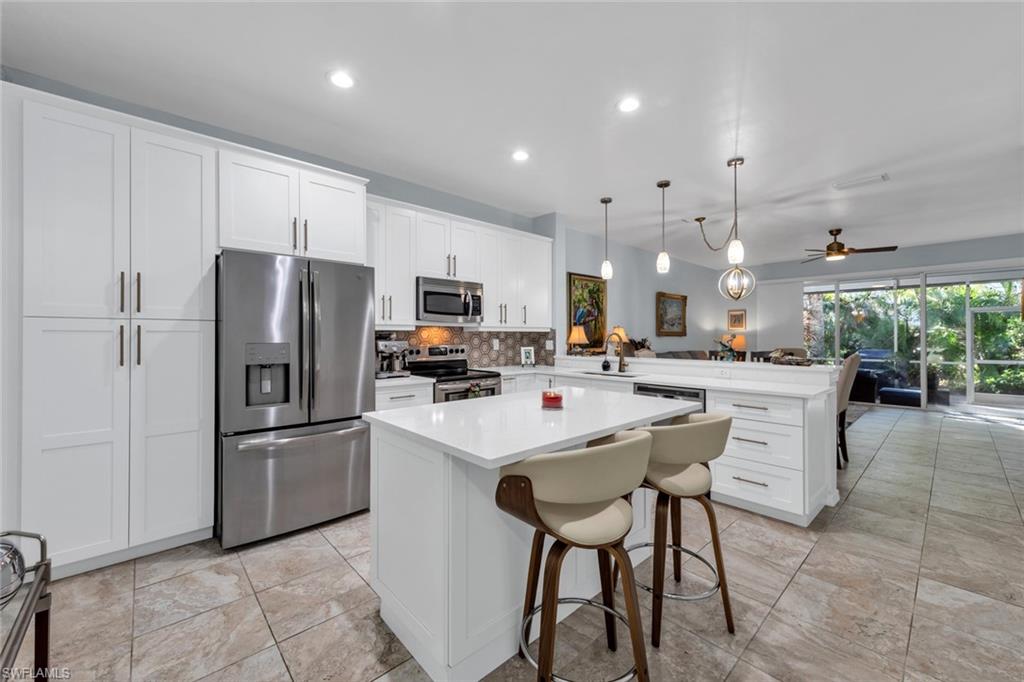 LAKEWOOD VILLAGE - Residential