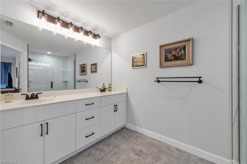 LAKEWOOD VILLAGE - Residential