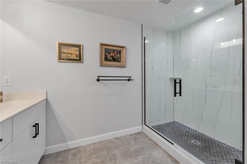 LAKEWOOD VILLAGE - Residential