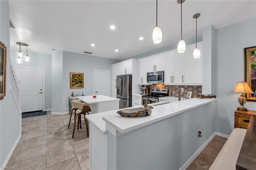 LAKEWOOD VILLAGE - Residential