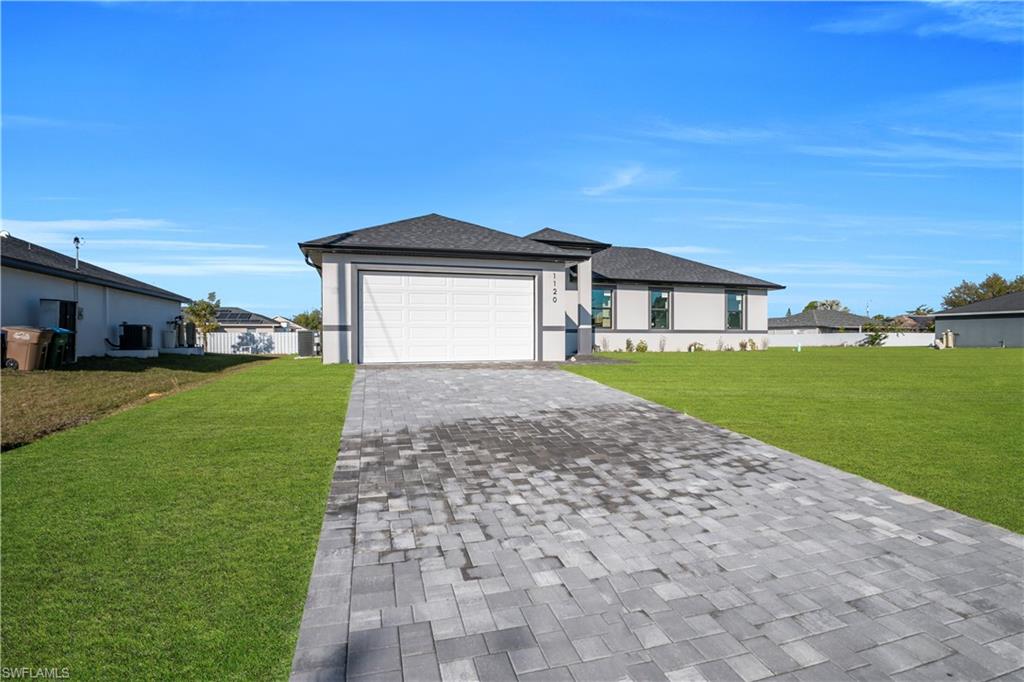 CAPE CORAL - Residential