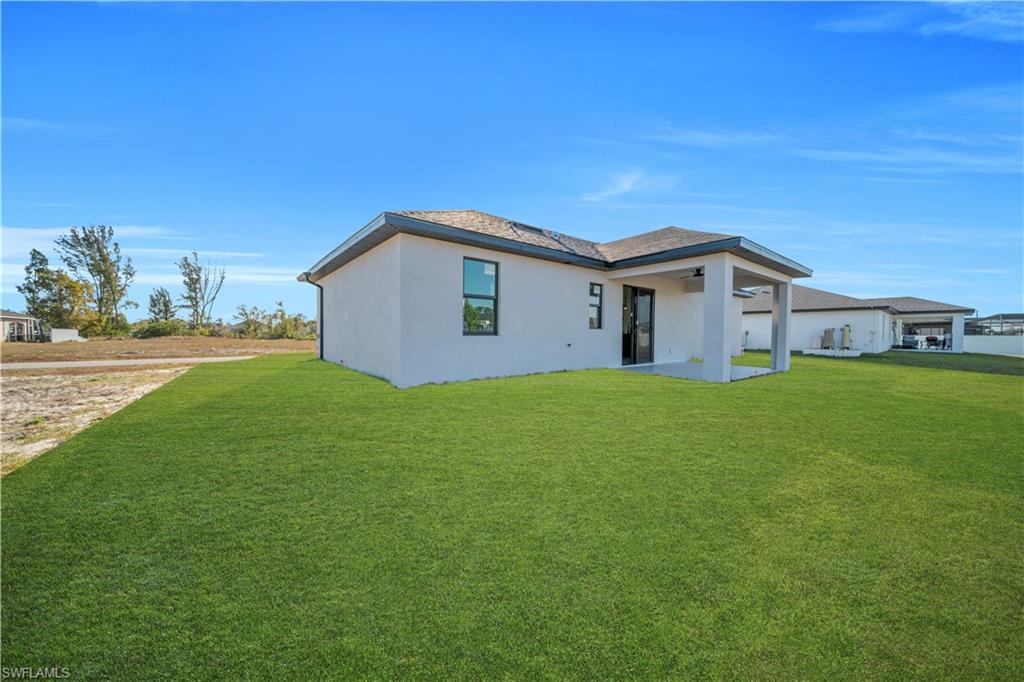 CAPE CORAL - Residential