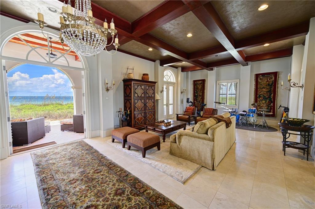 BAREFOOT BEACH - Residential