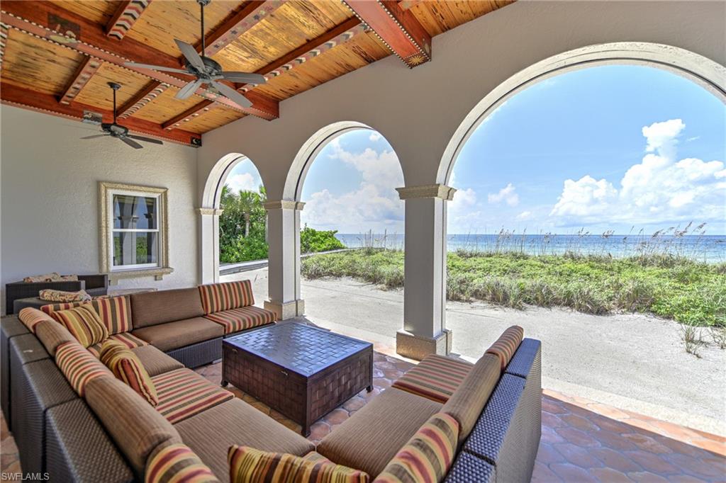 BAREFOOT BEACH - Residential