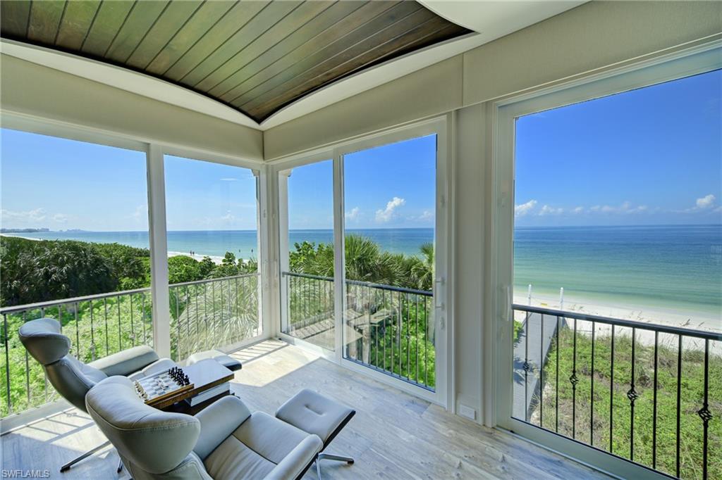 BAREFOOT BEACH - Residential