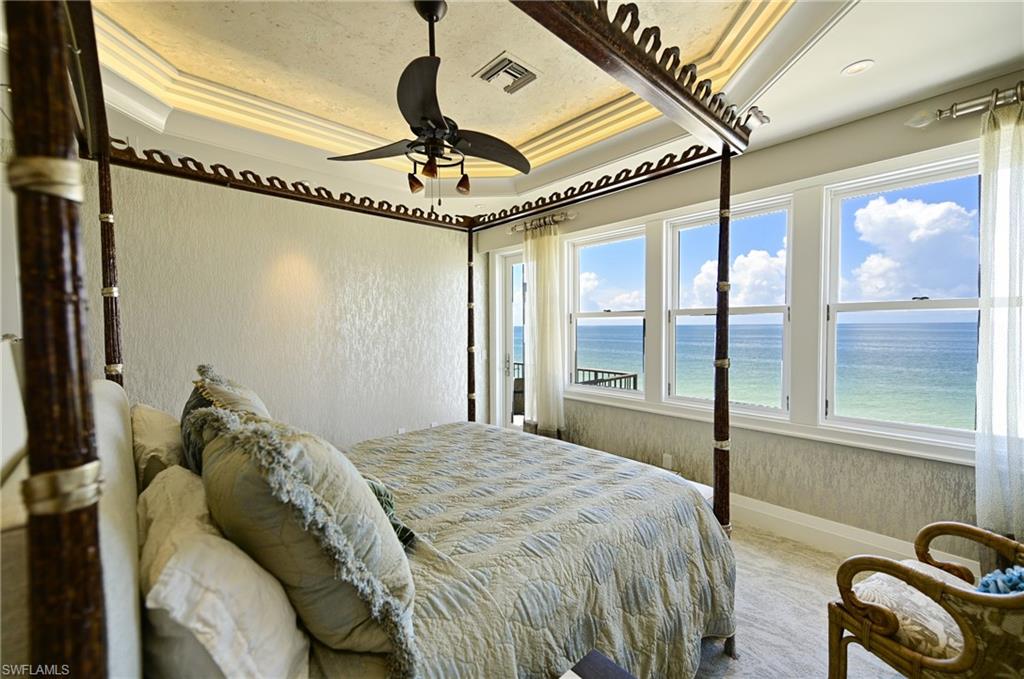 BAREFOOT BEACH - Residential