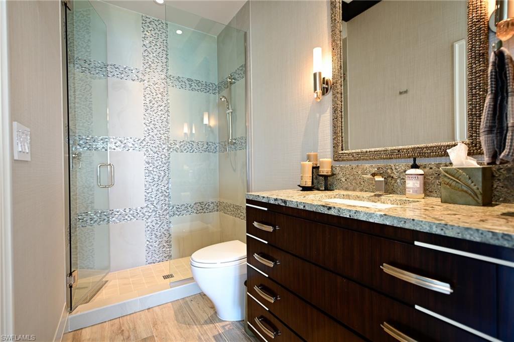 BAREFOOT BEACH - Residential