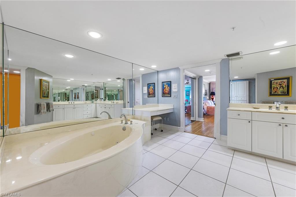 WEDGEWOOD OF SANIBEL CONDO - Residential