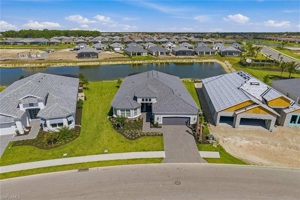 ESPLANADE BY THE ISLANDS - Residential