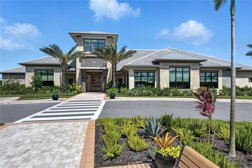 ESPLANADE BY THE ISLANDS - Residential