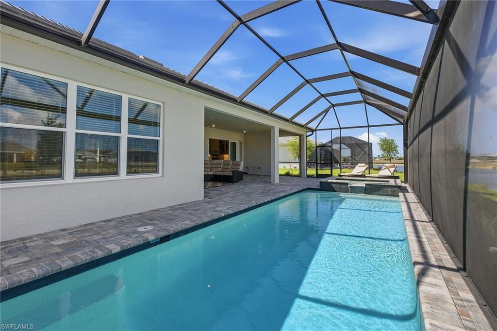 ESPLANADE BY THE ISLANDS - Residential