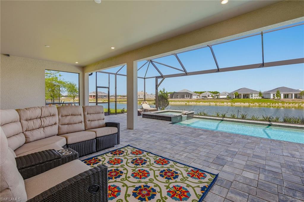 ESPLANADE BY THE ISLANDS - Residential