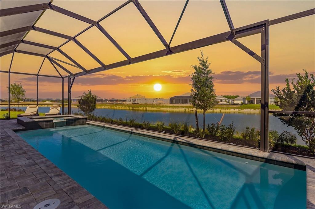ESPLANADE BY THE ISLANDS - Residential