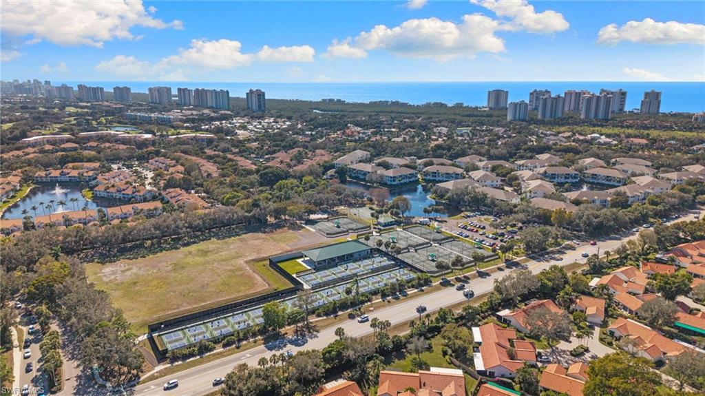 PAVILION CLUB - Residential