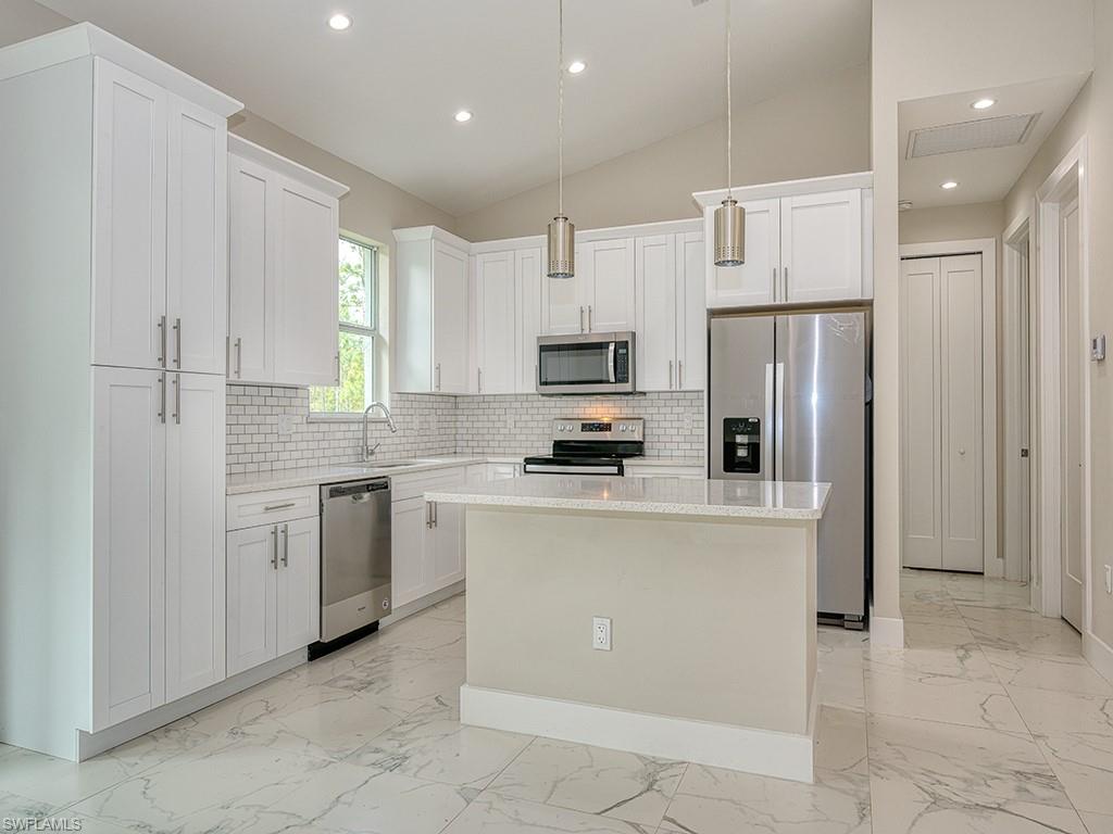 GOLDEN GATE ESTATES - Residential