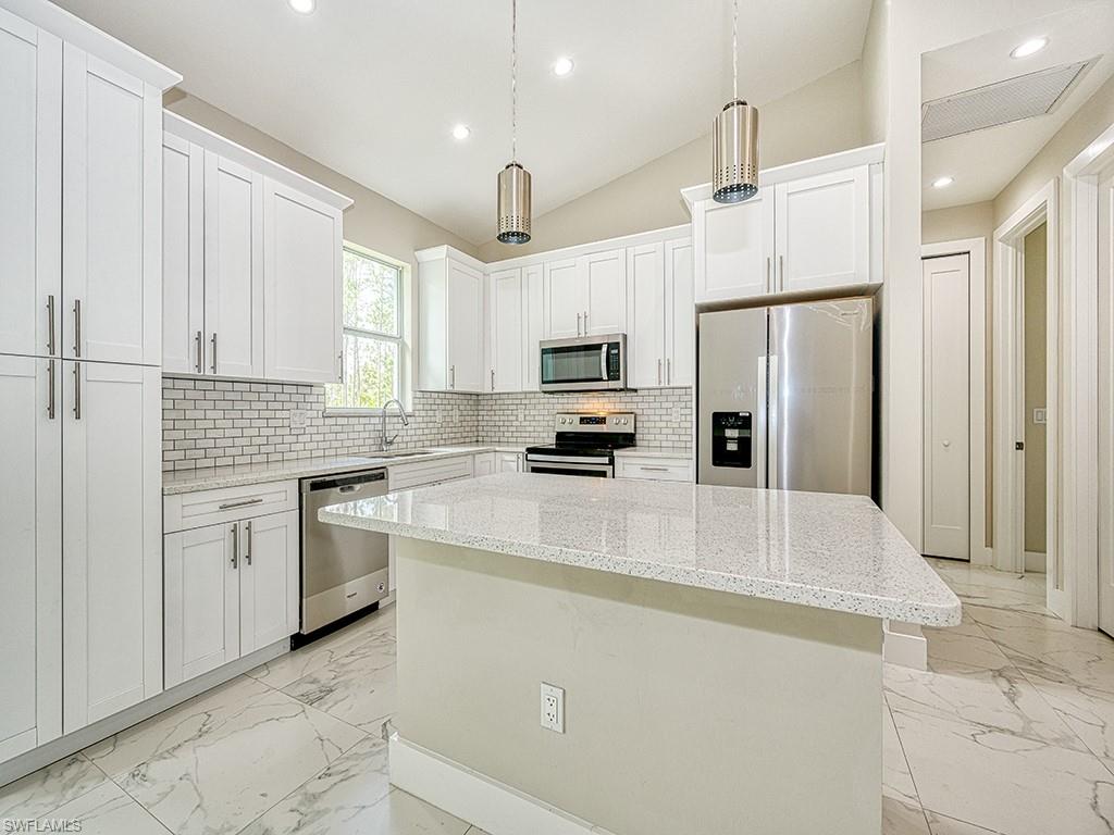 GOLDEN GATE ESTATES - Residential