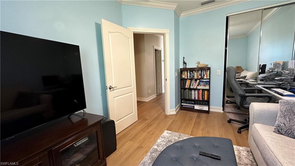 THE COVE - Residential