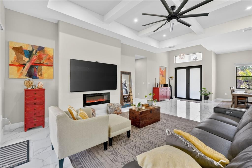 GOLDEN GATE ESTATES - Residential