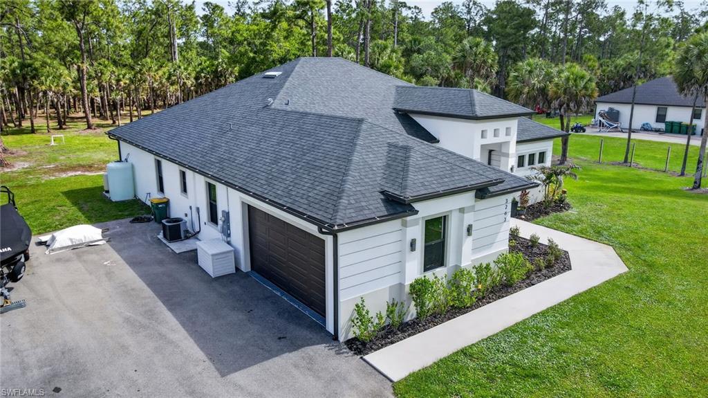 GOLDEN GATE ESTATES - Residential