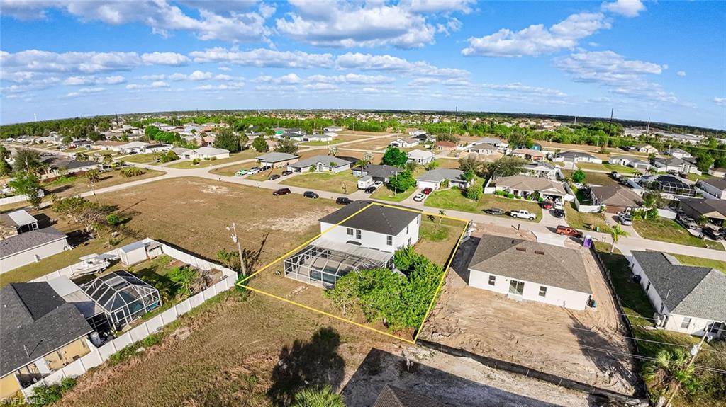 CAPE CORAL - Residential