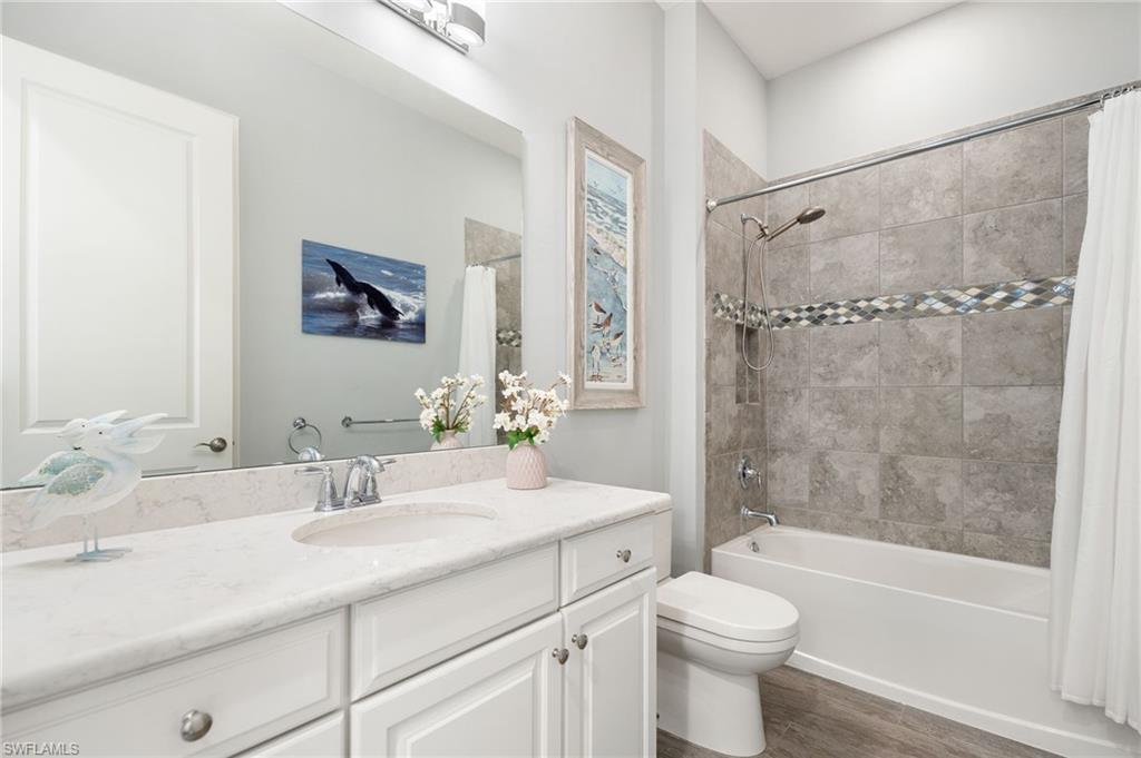 OYSTER HARBOR - Residential