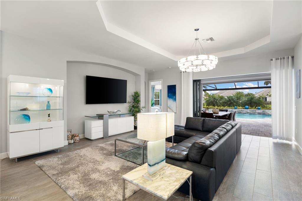 OYSTER HARBOR - Residential