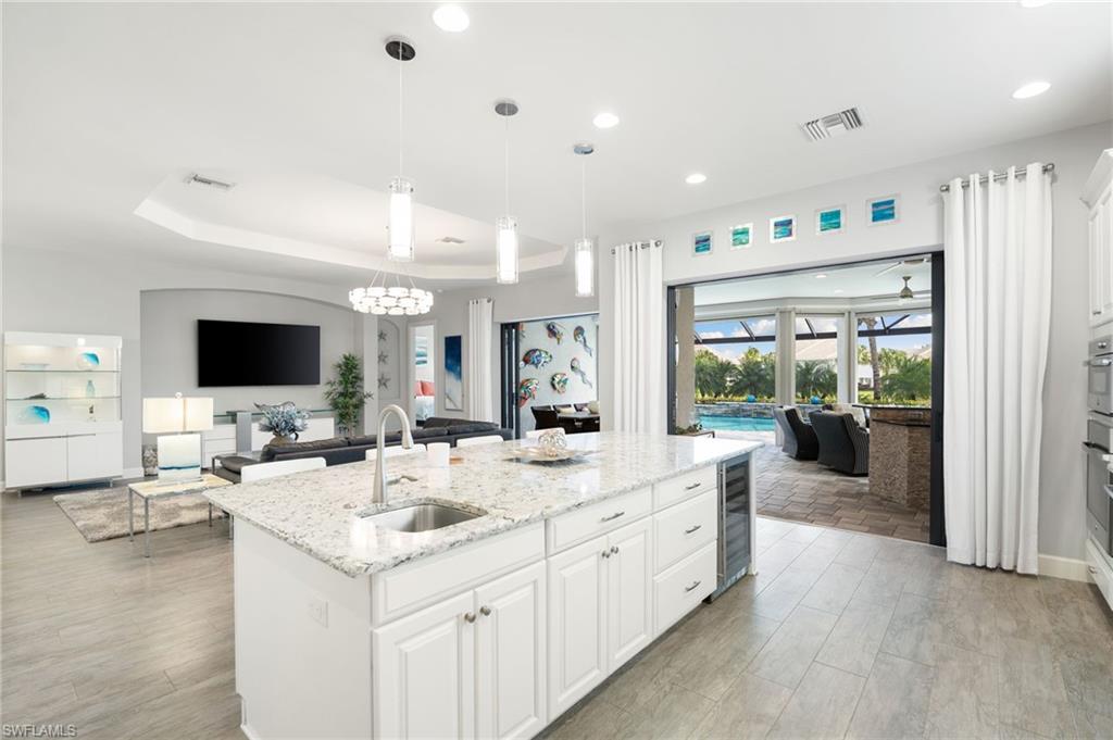 OYSTER HARBOR - Residential