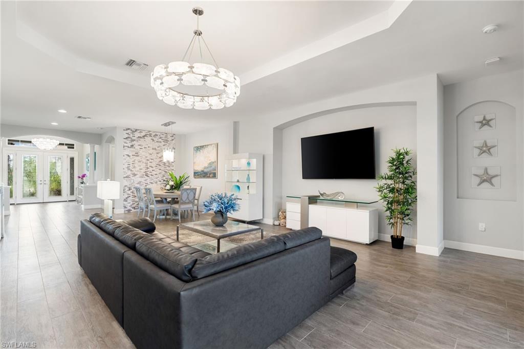 OYSTER HARBOR - Residential