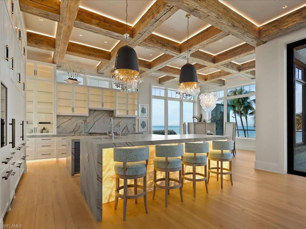 7409 Bay Colony DR