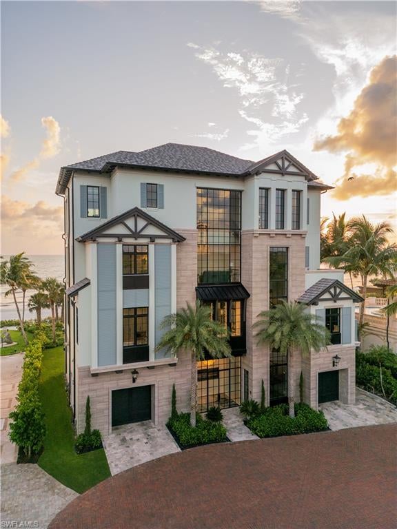 7409 Bay Colony DR