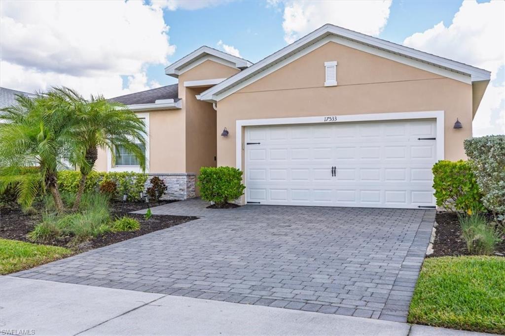 TRAILS EDGE - Residential