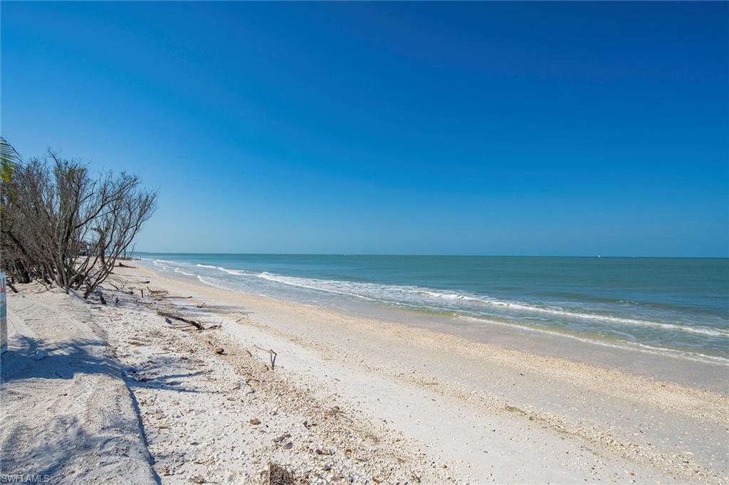 KEEWAYDIN ISLAND - Residential