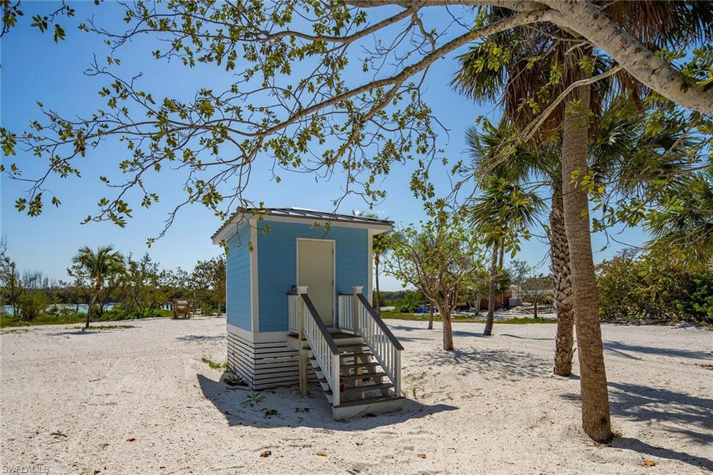 KEEWAYDIN ISLAND - Residential