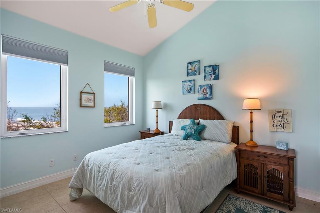 KEEWAYDIN ISLAND - Residential