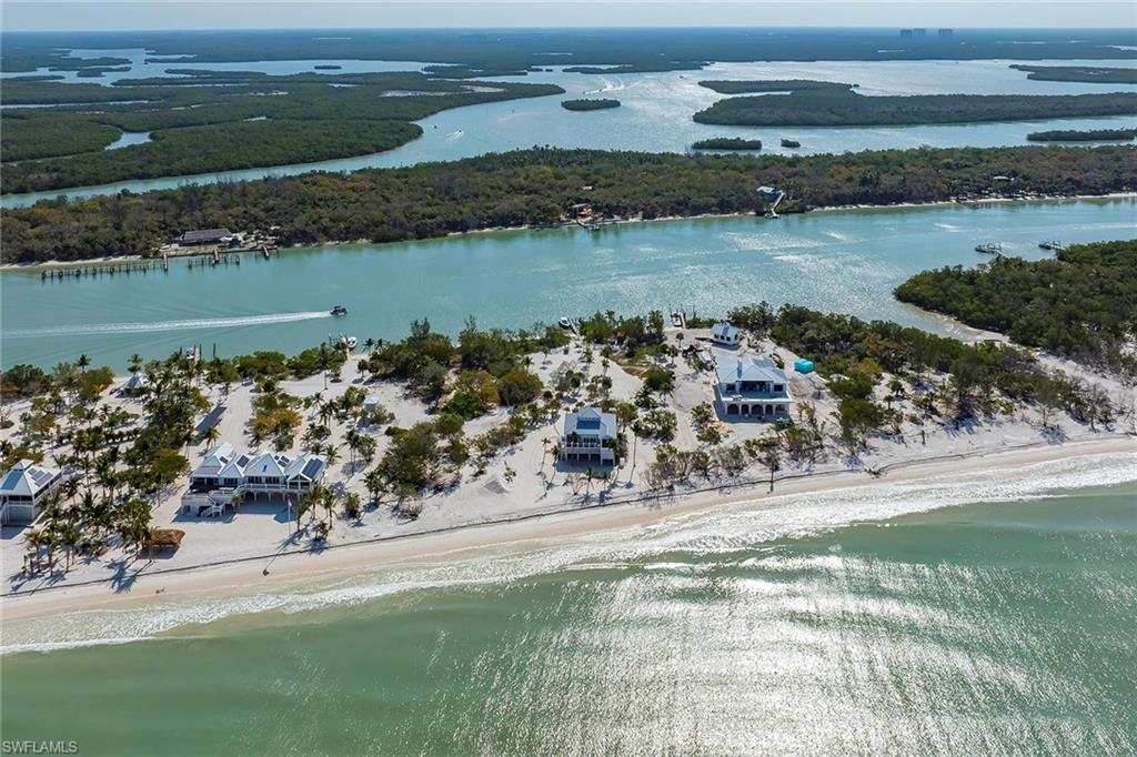 KEEWAYDIN ISLAND - Residential