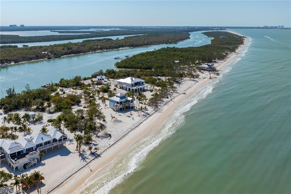 KEEWAYDIN ISLAND - Residential