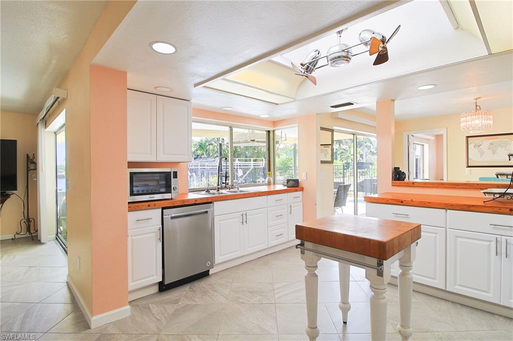 MORSE SHORES - Residential