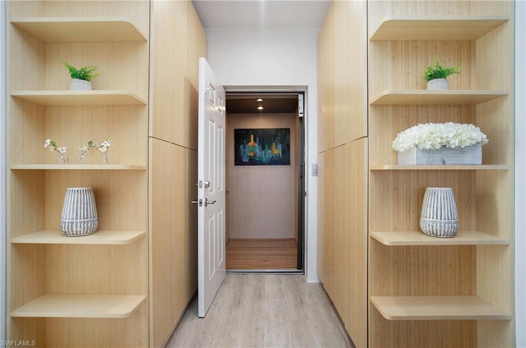 BONITA BEACH - Residential