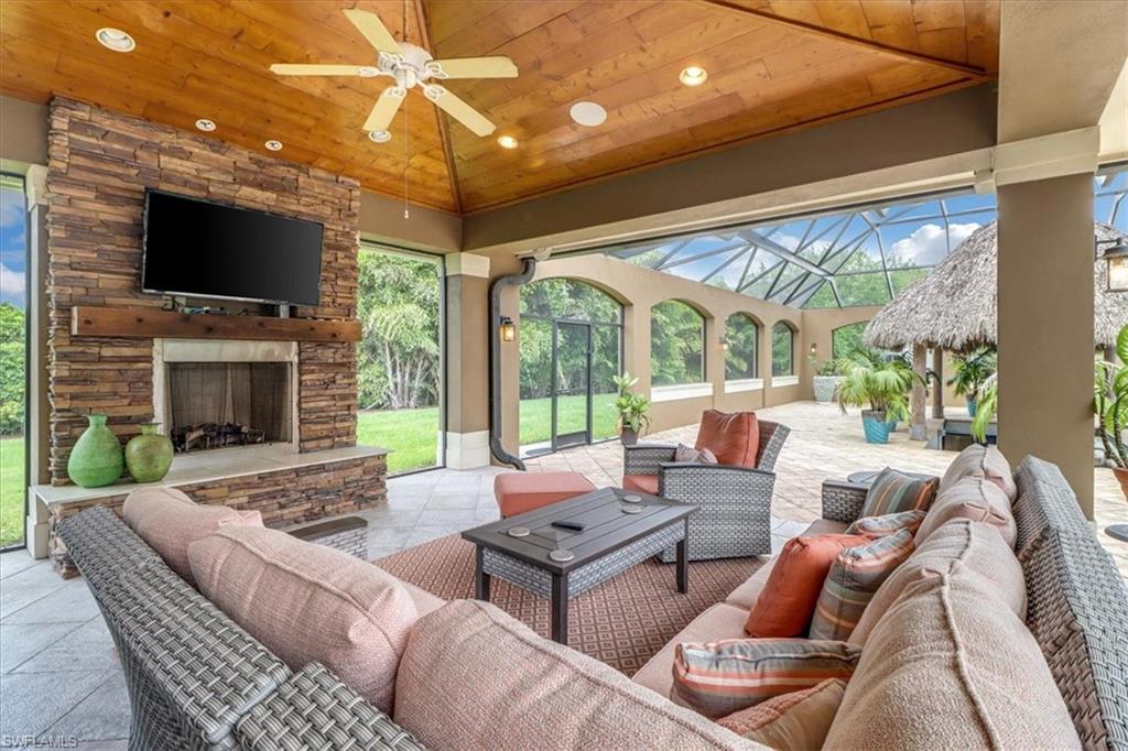 LIVINGSTON WOODS - Residential