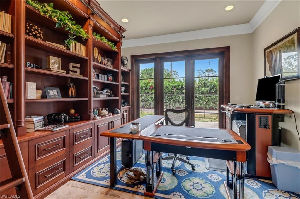 LIVINGSTON WOODS - Residential