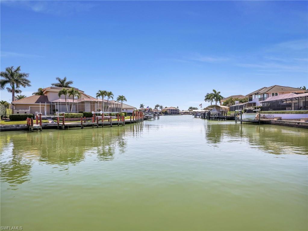 MARCO BEACH - Residential