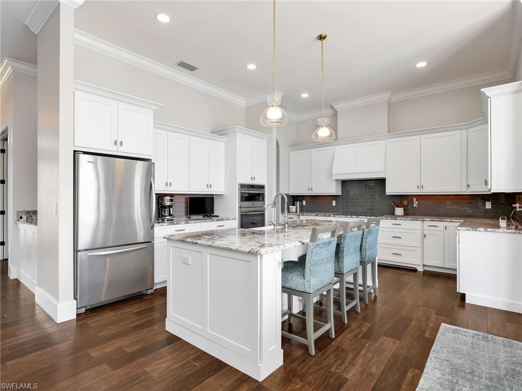 MARCO BEACH - Residential